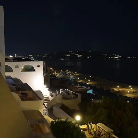 고르고나 Mykonos Town